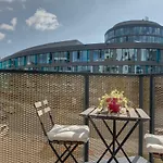 Stylish Apartment In Waltrovka